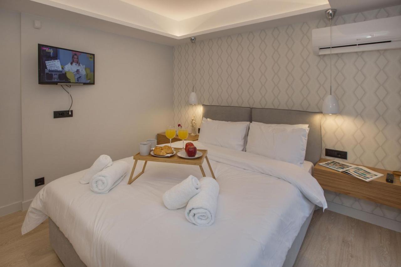 Acropolis Golden Suites By Ghh Athena Bagian luar foto