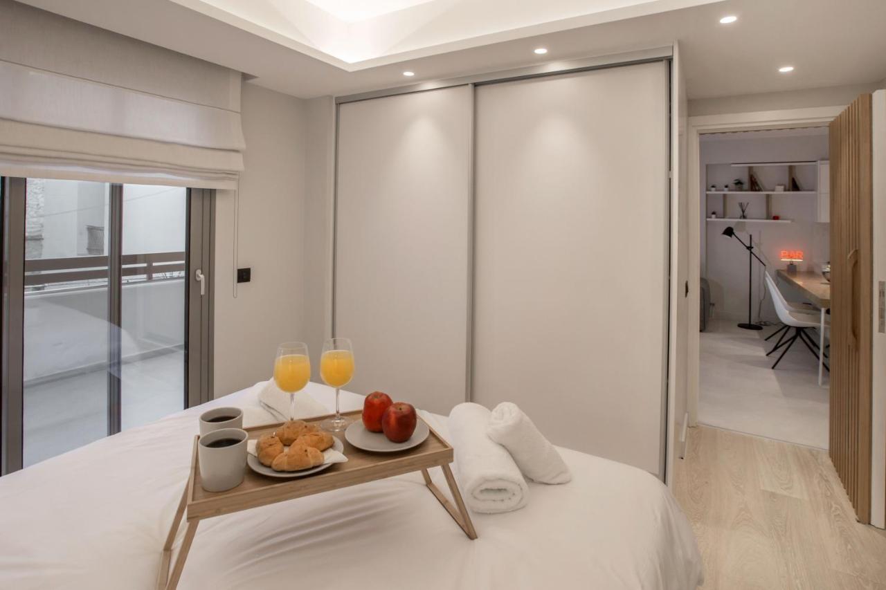 Acropolis Golden Suites By Ghh Athena Bagian luar foto